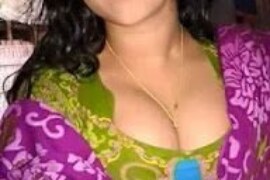 মা ও কাকির কাছে চোদাচুদির হাতেখরি