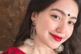 কাজের মেয়েদের পটিয়ে ভোগ করা আমার কাজ।