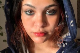 ধার্মিক মা আমাকে তার সব কিছু বিলিয়ে দিলো।