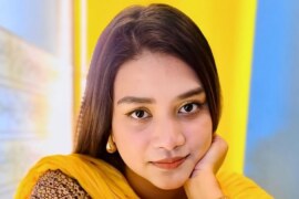 রসে ভরা লাল টমেটো আমার।