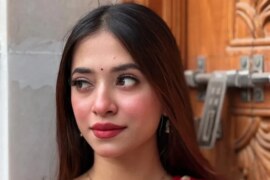 ফুফুকে নেশার টেবলেট খাইয়ে।