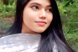 বাবার মোটা কলা আমার ভিতরে।