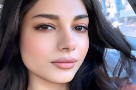 মায়ের সাহায্যে কচি বোন টাকে ভোগ করলাম।