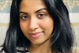 সমকামী বান্ধুবী ও বাবা মেয়ের কুস্তি।