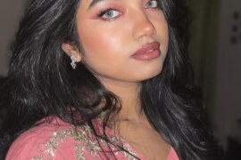 অচেনা মহিলার উপরে উঠে মজা নিলাম।