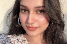 অফিসে বউ ও বসের গোপন কাজ।