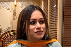 আম্মু ও আমি দিদির বাসায় দিয়ে প্রথম বার করলাম।