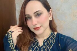 আমার স্বপ্নের সুন্দরী সন্ধ্যা বৌদি।