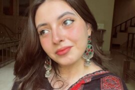 কাকাতো বোন আমার দন ভিতরে নিয়ে সন্তুষ্ট।