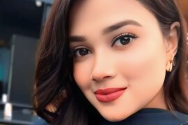 বাঙালি বাড়ির ঐতিহ্যবাহী পারিবারিক খেলা।