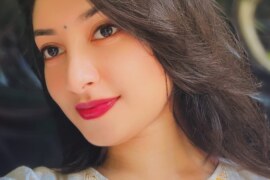 বাড়ি ভাড়া না দিতে পেরে গাদন খেলো ভাড়াটিয়ার বউ।