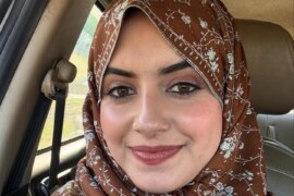 বাবা মার আড়ালে ছোট বোনকে।