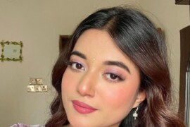 মা ছেলে অবৈধ সম্পর্কে জরিয়ে পড়লো।