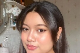 মা মেয়ে ছেলে যখন একি খাটে রাত কাটায়।