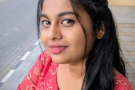 চাচাতো বোনের শ্বাশুড়ীকে আদর করলাম।