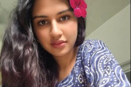 মায়ের প্রতি জনগনের ভালোবাসা।