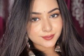 আম্মু ও কচি বোনকে ইচ্ছে মতো ঠাপালাম।