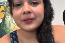 চাচির শরীরের প্রতি আমার প্রচুর কামবাসনা।