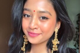 ছেলের যৌন বাসনা পূরণ করলো।