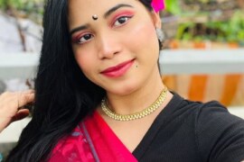 নেতার হাতে বউকে তুলে দিলাম।