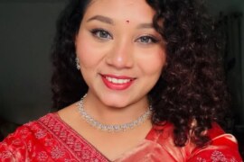 প্রভাবশালী মহিলার বাধ্যগত যৌন দাস।