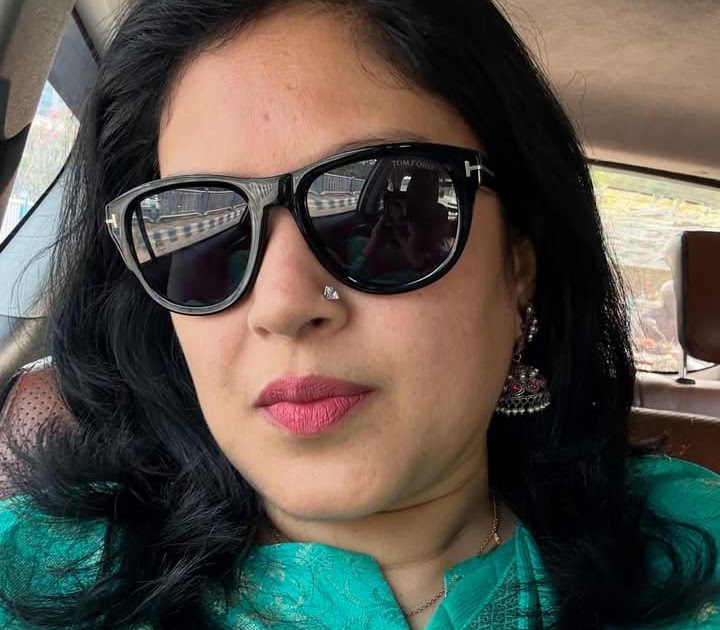 বেয়াই-বেয়াইনদের গোপন অভিসার