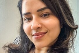 মাহির প্রথম বাড়া নেওয়ার কাহিনি।