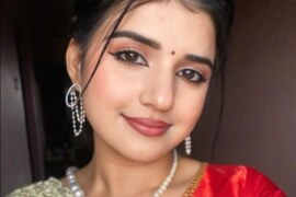 হোটেলের বিছানায় দিসার ভোদা ফাটালাম