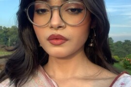 কাকিমার ভারী মাই গুলো নেচে নেচে উঠছে