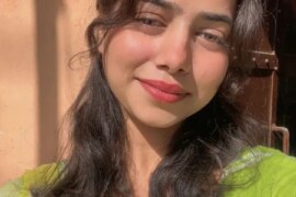 গরিব কাজের মেয়ে এর চাহিদার মর্যাদা