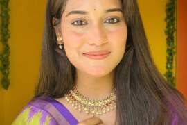 ছাত্রীর হিজাবী মাকে মাগী বানানো