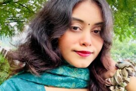 ছেলের বাড়ার গোলাম মায়ের বীর্যপাত