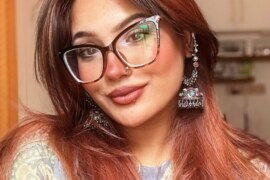 পাঁচ লোকের চোদা খাওয়া গৃহবধূ