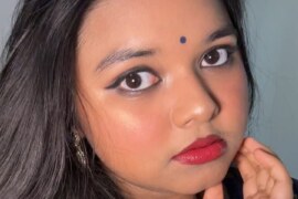 পাশের বাসার শিউলি বৌদি