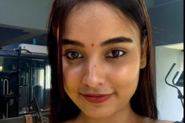 প্রতি রাতে বোনের সাথে