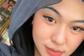 বউকে পাঁচ বন্ধুর হাতে তুলে দিলাম