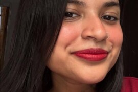 বয়স্ক টসটসে মায়ের ভোদা