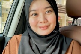 বিয়ের পর ব‌উকে রেখে স্কুলের ম্যাডামকে