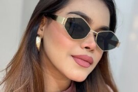 বেশ্যা স্ত্রী আর পরপুরুষ