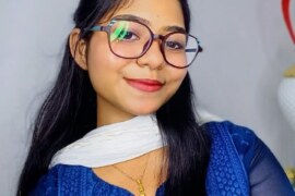 ভাবির বোন সাদিয়া দিলাম ধরে চুদিয়া