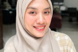 মাকে আর পিসিকে একসঙ্গে