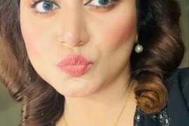 মাতাল হয়ে ছোট বোন মারিয়াকে