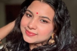 মেয়েটা মাথা ঝাঁকিয়ে বলল. আমায় চুদবে?