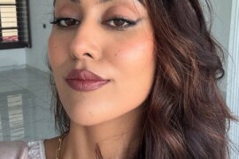 মেয়ের স্বামীর বীর্য খেলো শাশুড়ী।