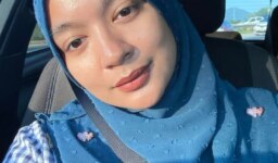 ছাত্রী ও শিক্ষকের শারীরিক প্রেম।