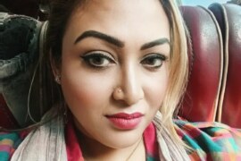 বদলা বদলি করে ভাবিকে লাগালাম।