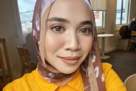 ভন্ড তান্ত্রিক বাবা।