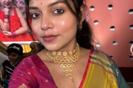 রাতের খাওয়া দাওয়া শেষ করে