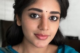 শাড়ি খুলে মায়ের সাথে