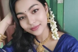 হঠাত পেলাম রুবি বৌদিকে